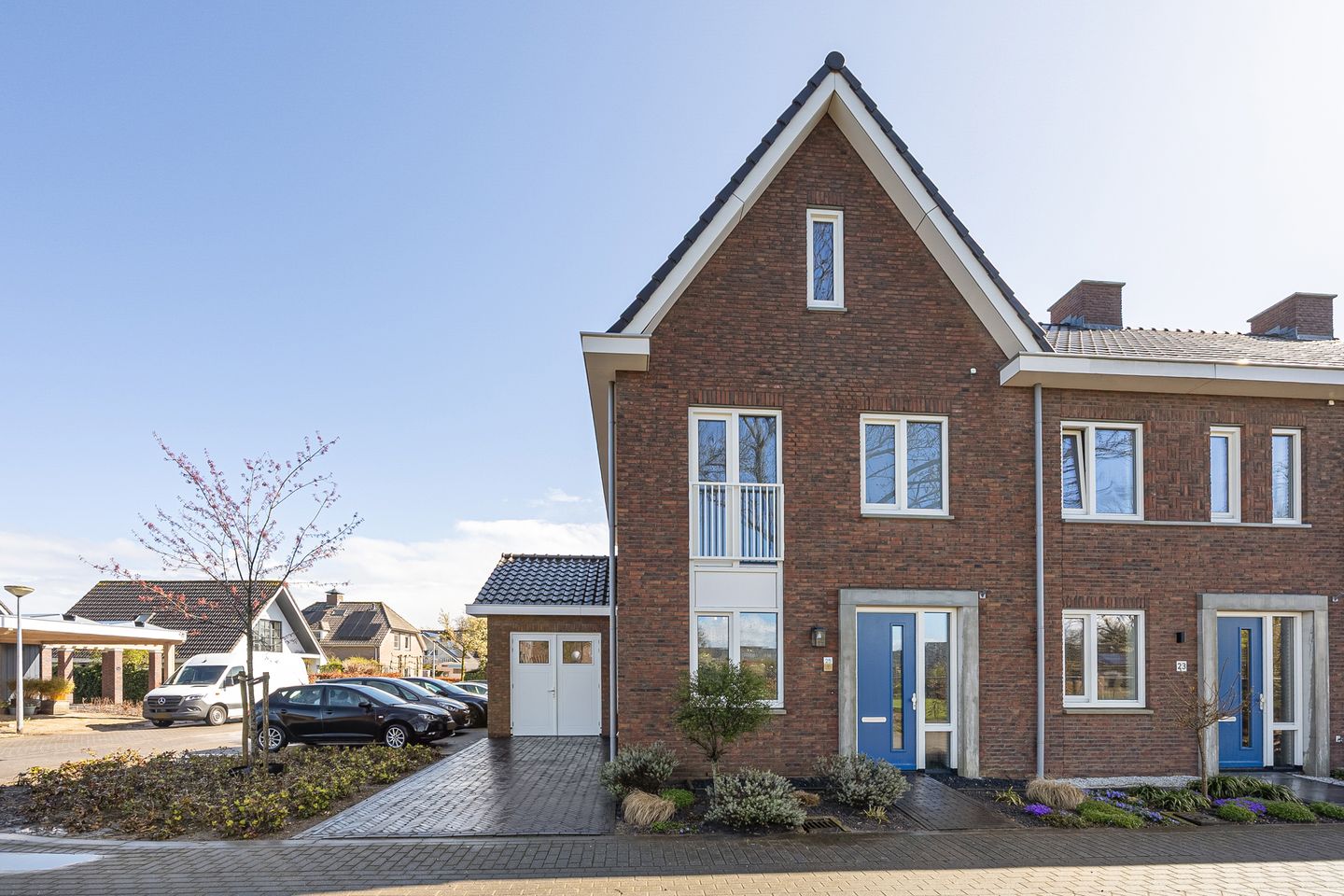 Foto 1 van De kleine weide 25