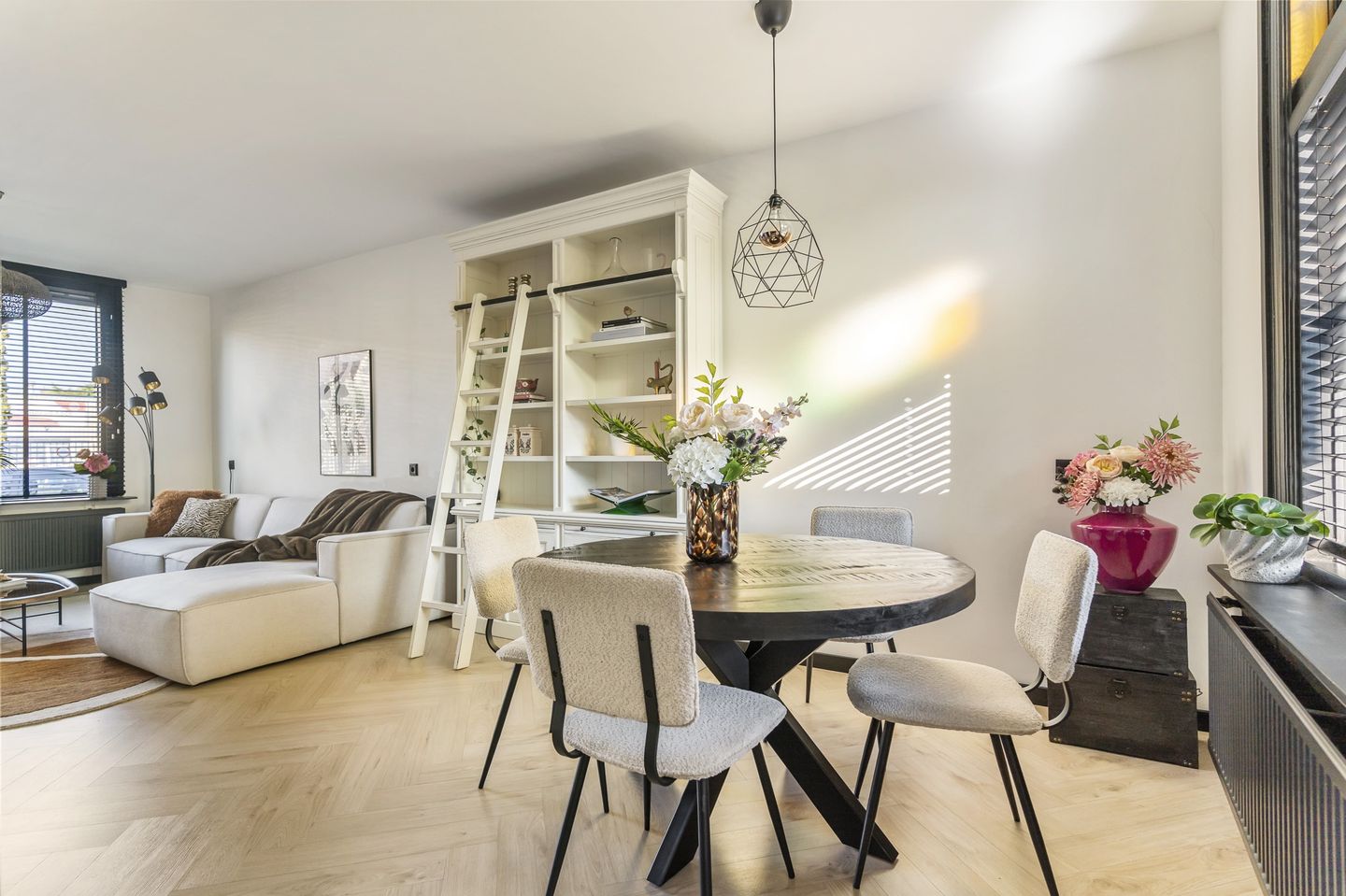 Photo 14 of Prins Mauritsstraat 84