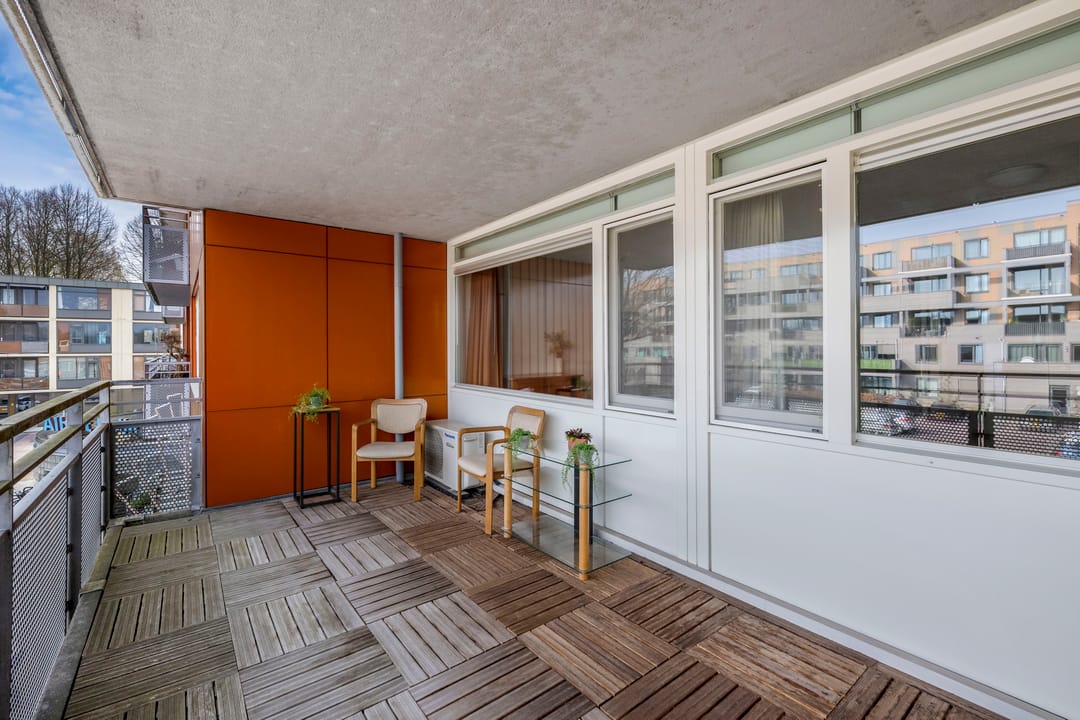 Spacious 3-room apartment with large balcony in Veldhoven 't Look — 27