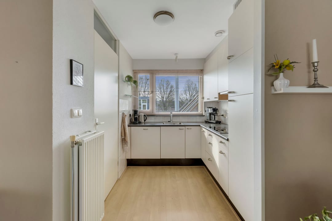 Spacious 3-room apartment with large balcony in Veldhoven 't Look — 22