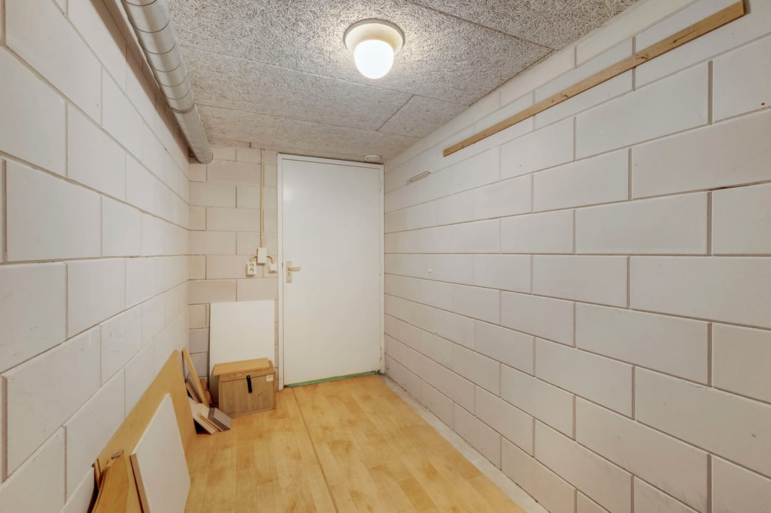 Spacious 3-room apartment with large balcony in Veldhoven 't Look — 39