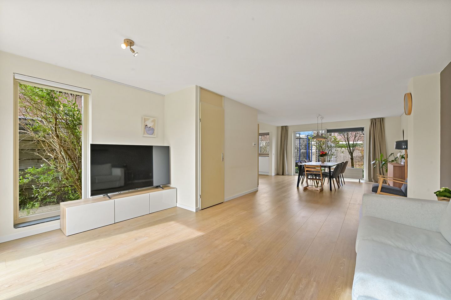 Foto 10 van Smaldelerstraat 1