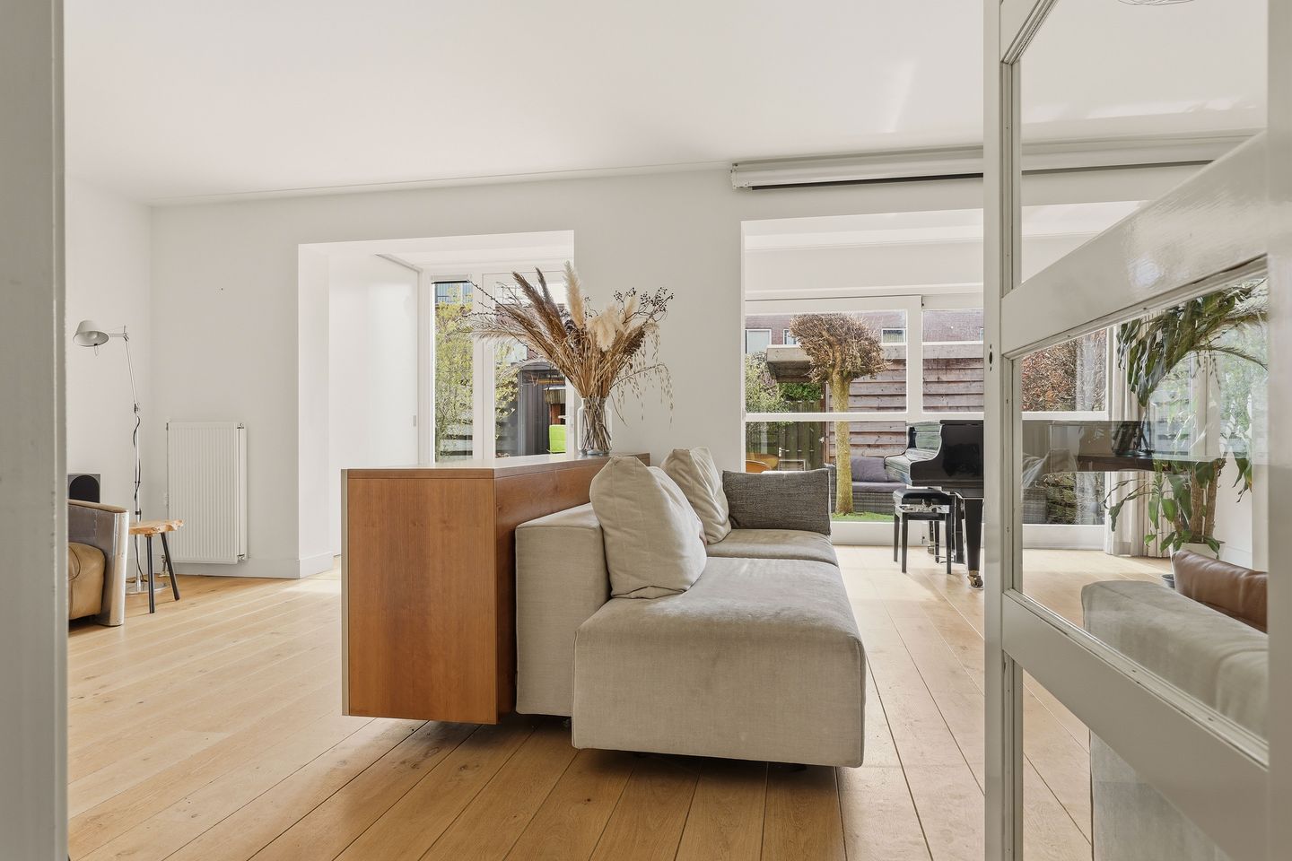 Foto 14 van Akkerhommel 5