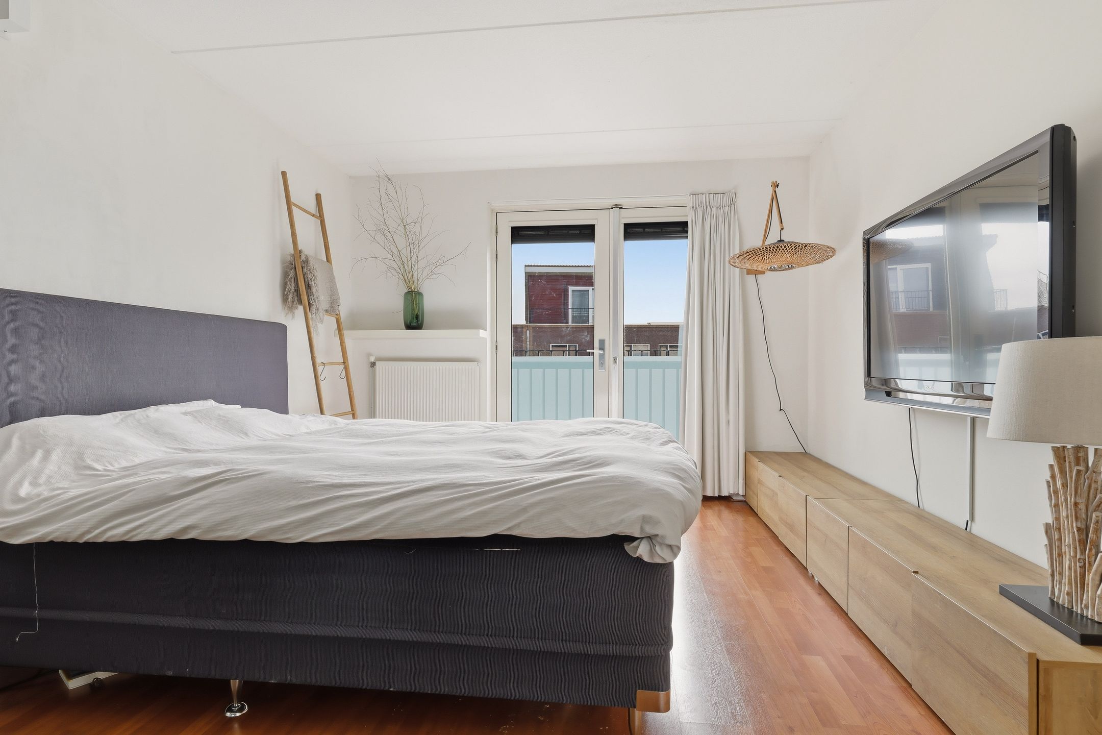 Foto 33 van Akkerhommel 5