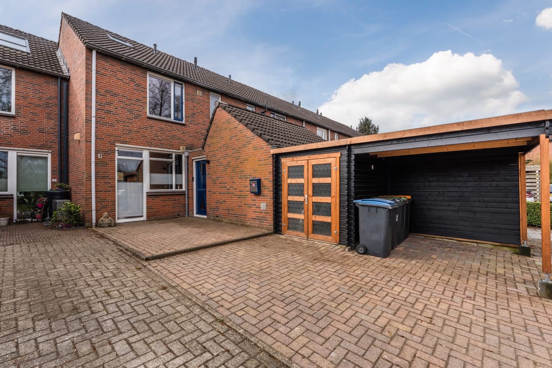 Foto 2 van Zuringes 9