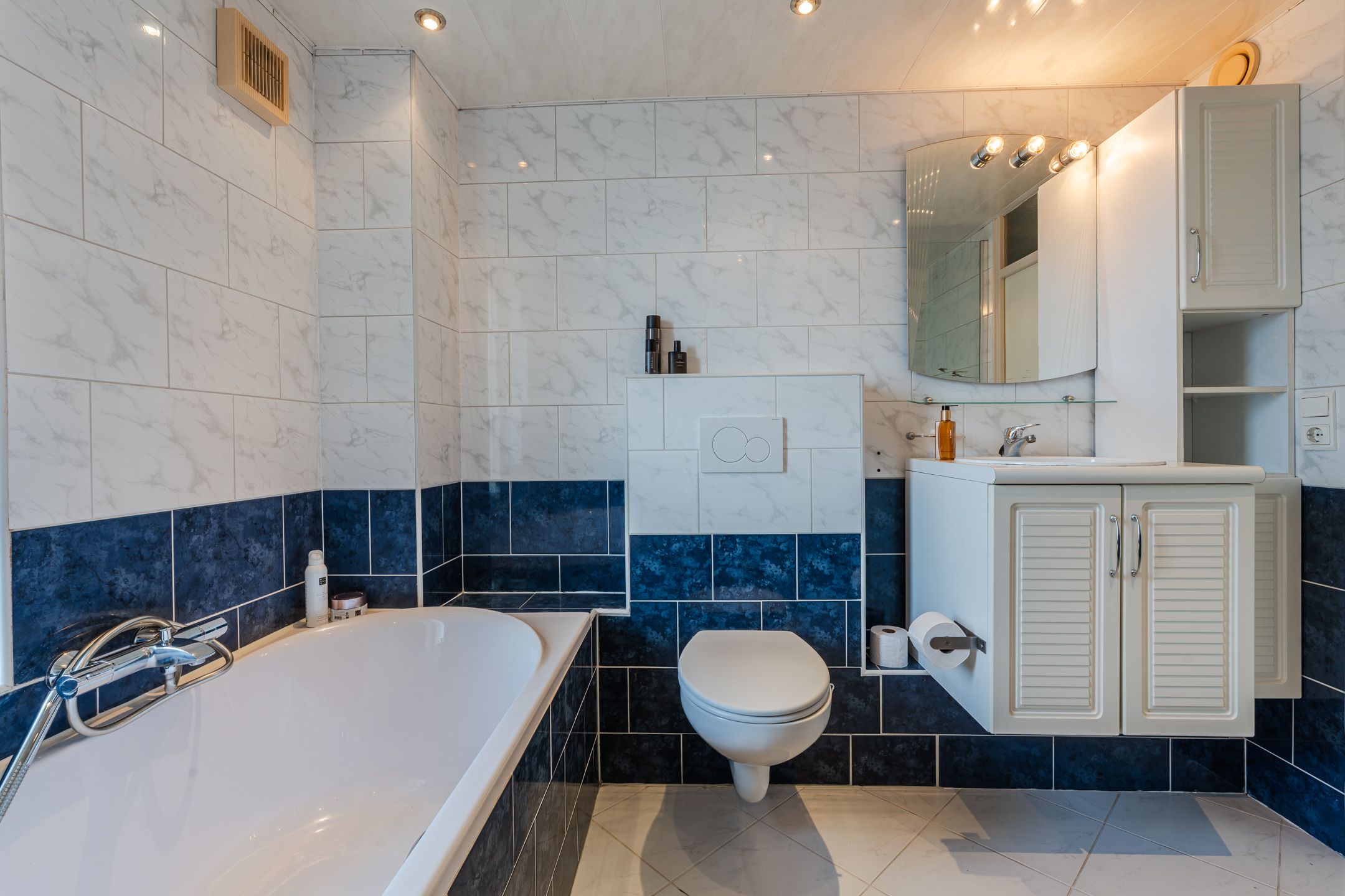 Foto 33 van Zuringes 9