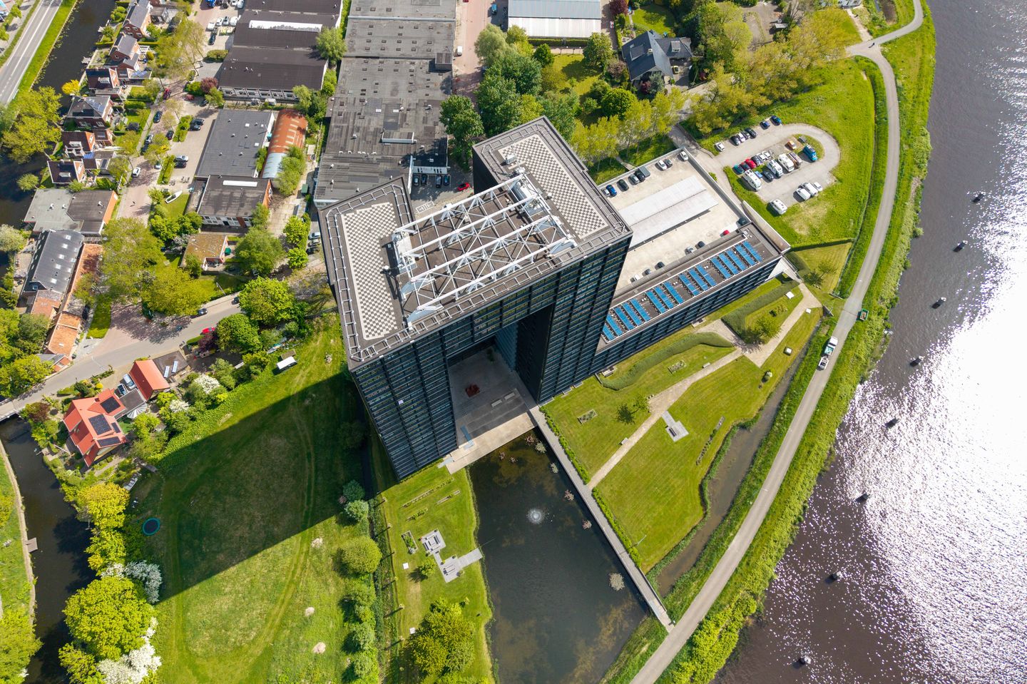 Photo 89 of Regattaweg 454