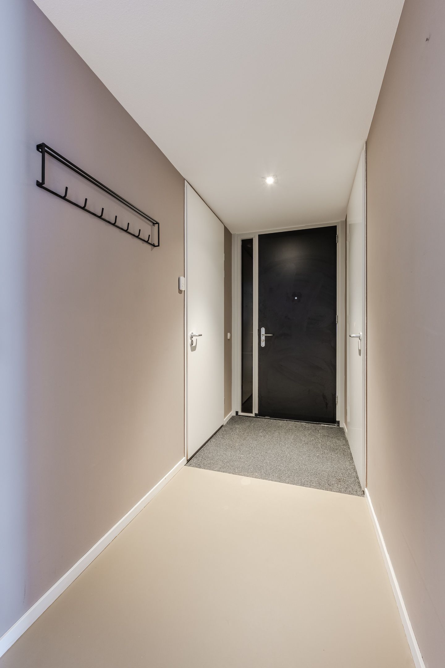 Photo 9 of Regattaweg 454