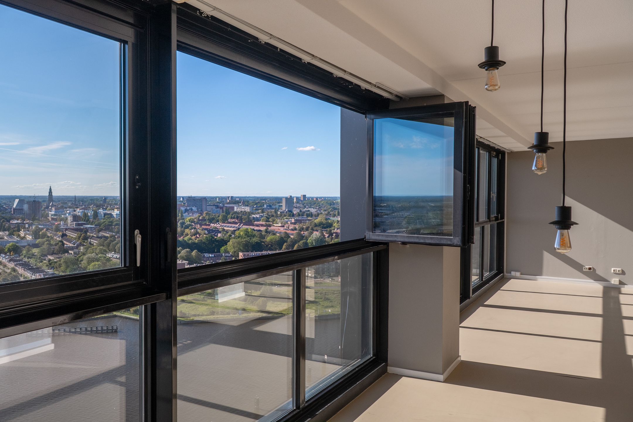 Photo 30 of Regattaweg 454