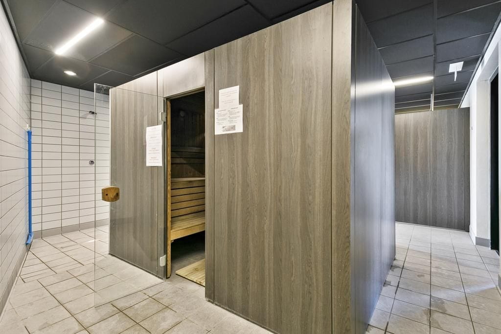 Photo 62 of Regattaweg 454