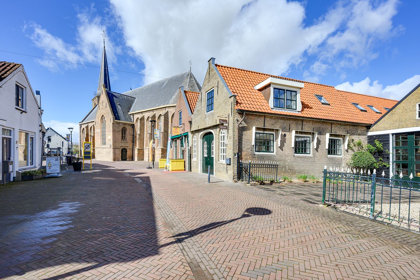 Photo 10 of Kerkstraat 40-A