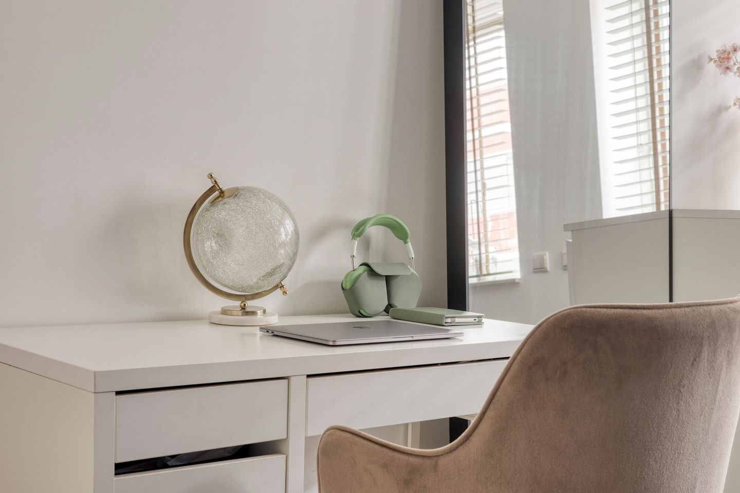 Foto 19 van Burgemeester Honnerlage Gretelaan 363-M