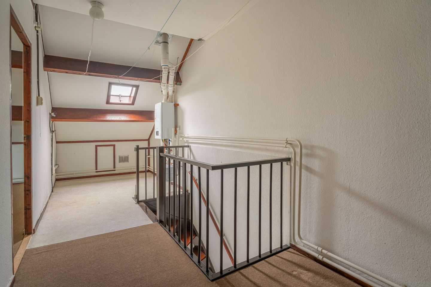 Foto 25 van Weigeliadal 1