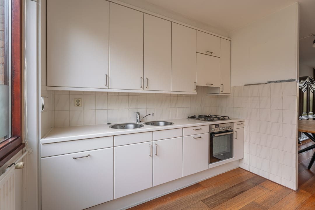 Foto 8 van Weigeliadal 1