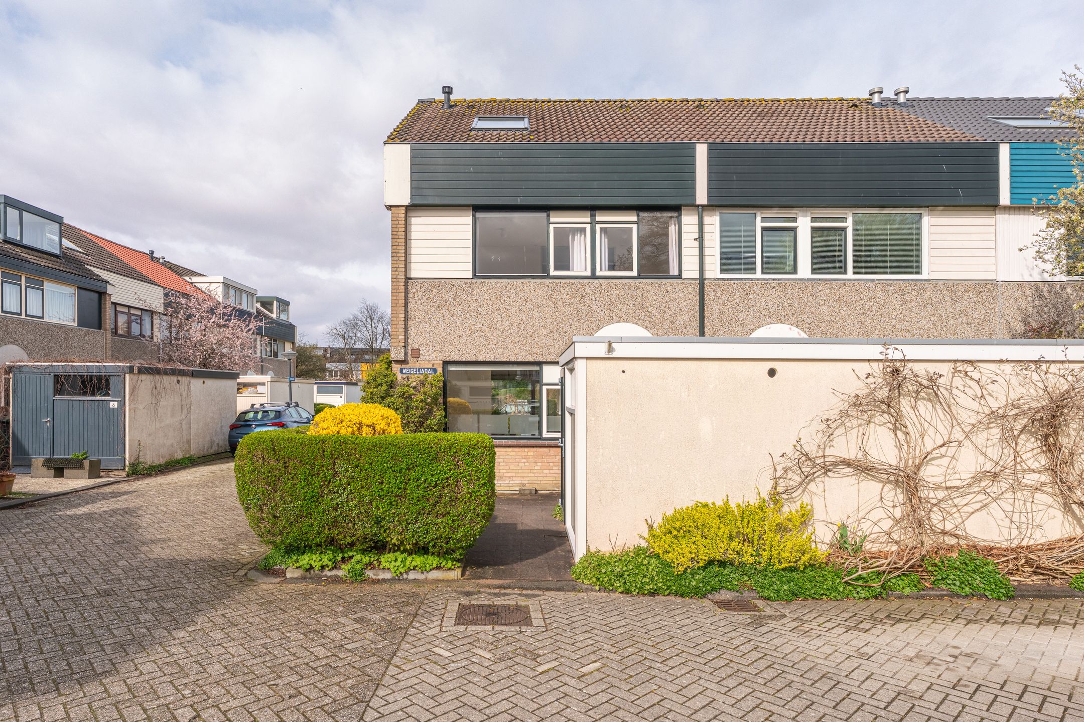 Foto 30 van Weigeliadal 1