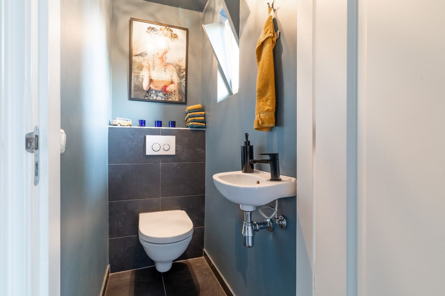 Foto 10 van Platanenplein 10