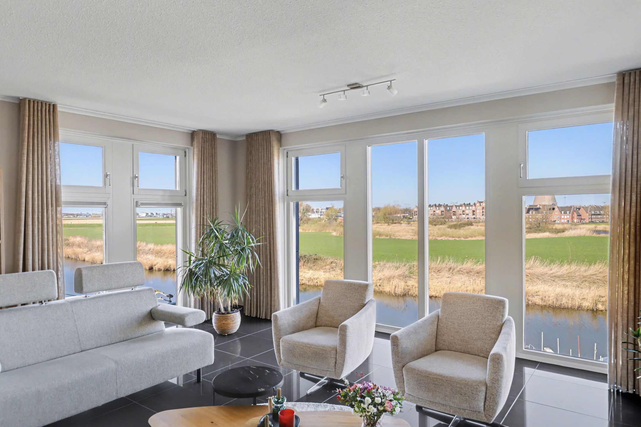 Foto 15 van de Rietmattenmaker 17