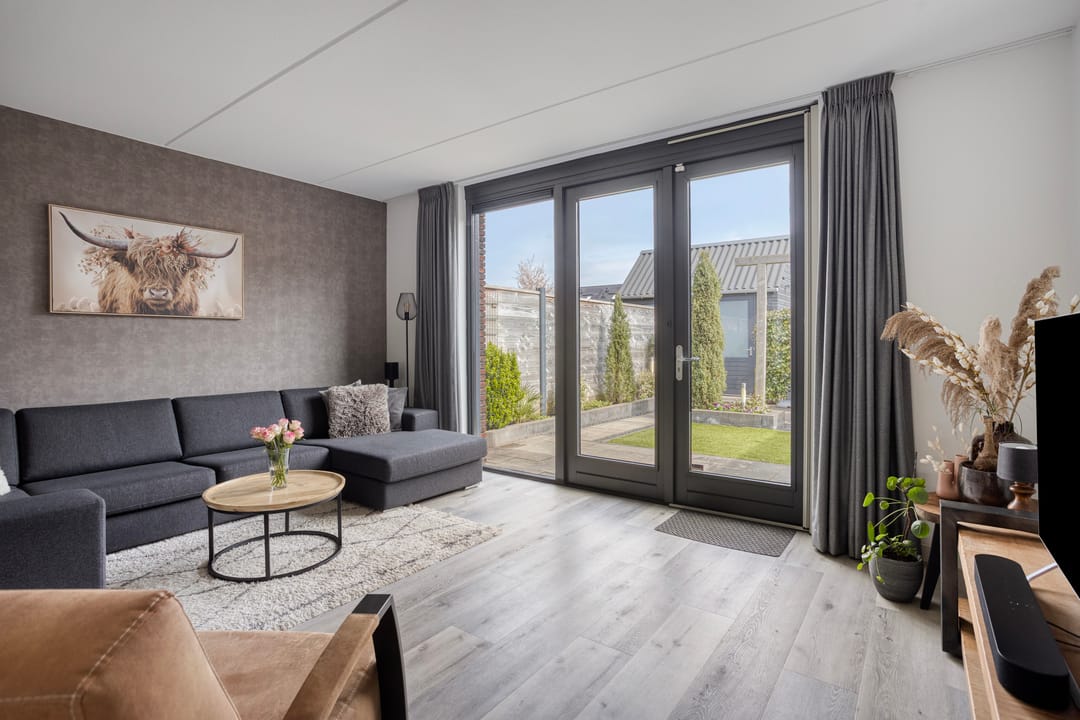 Photo 2 of Veenraden 27