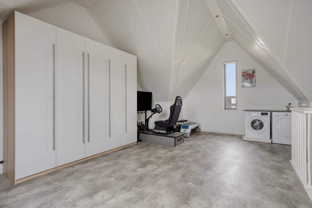 Photo 32 of Veenraden 27