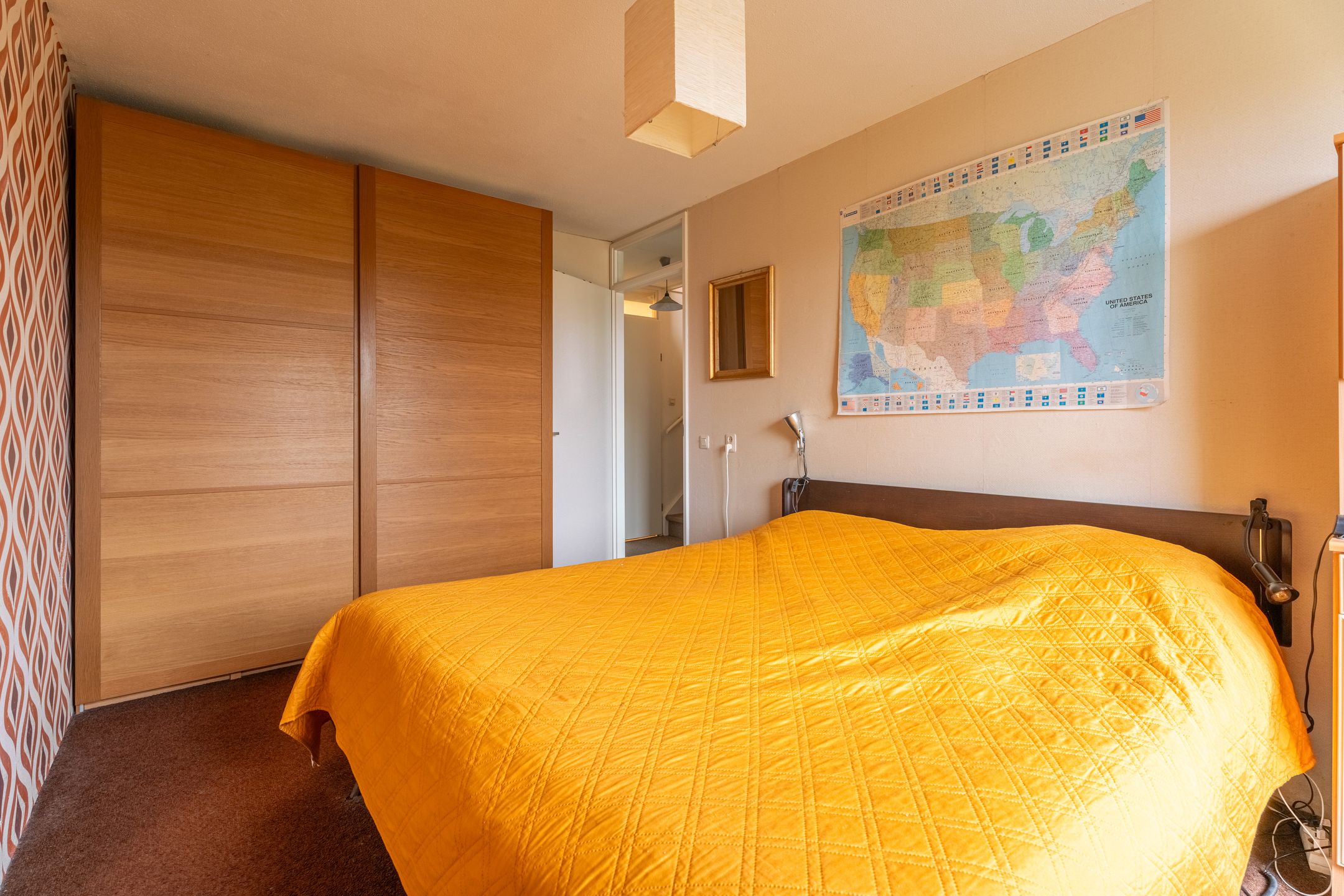 Spacious Family Home with Five Bedrooms in Child-Friendly Oegstgeest Neighborhood — 18