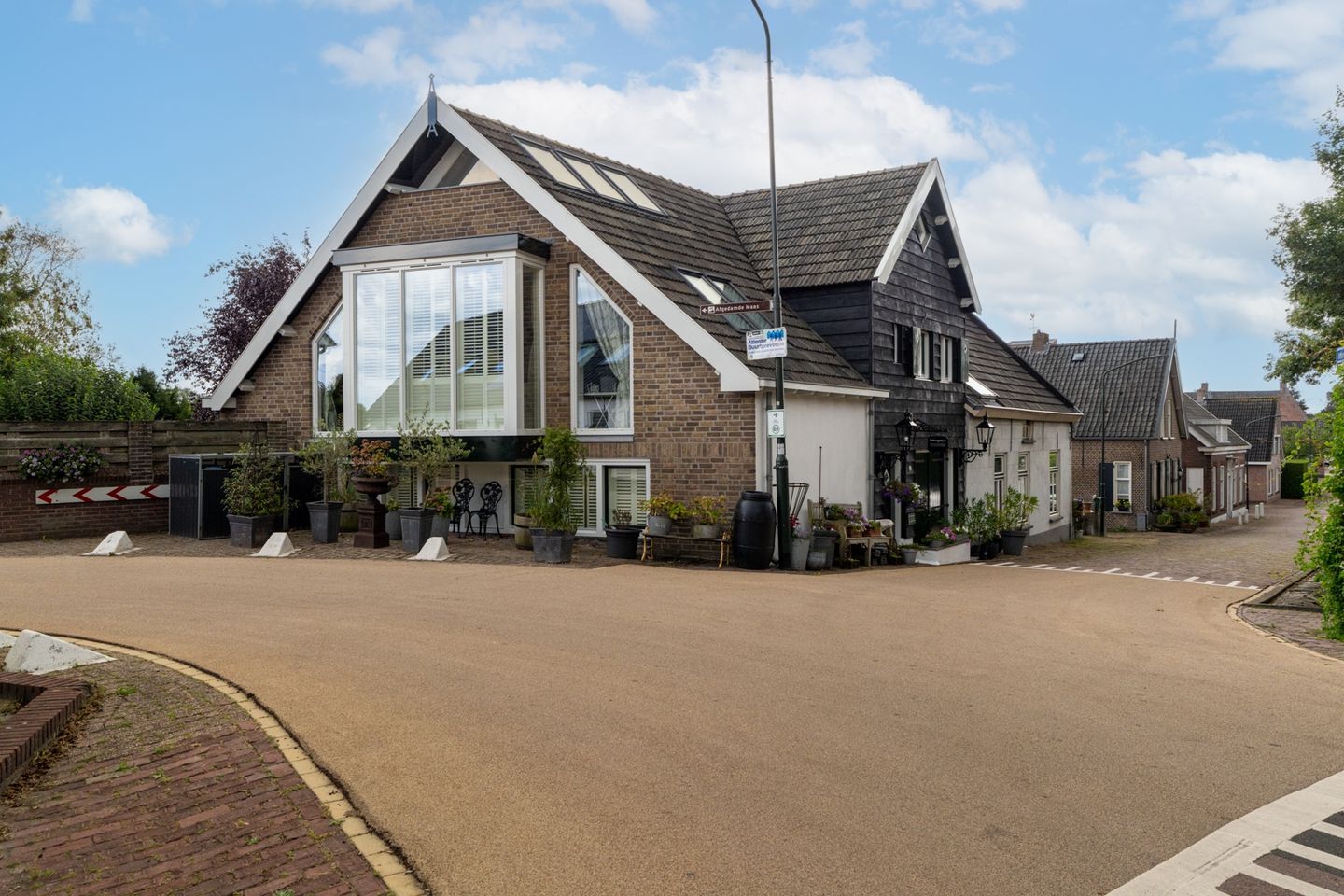 Foto 5 van Julianastraat 36