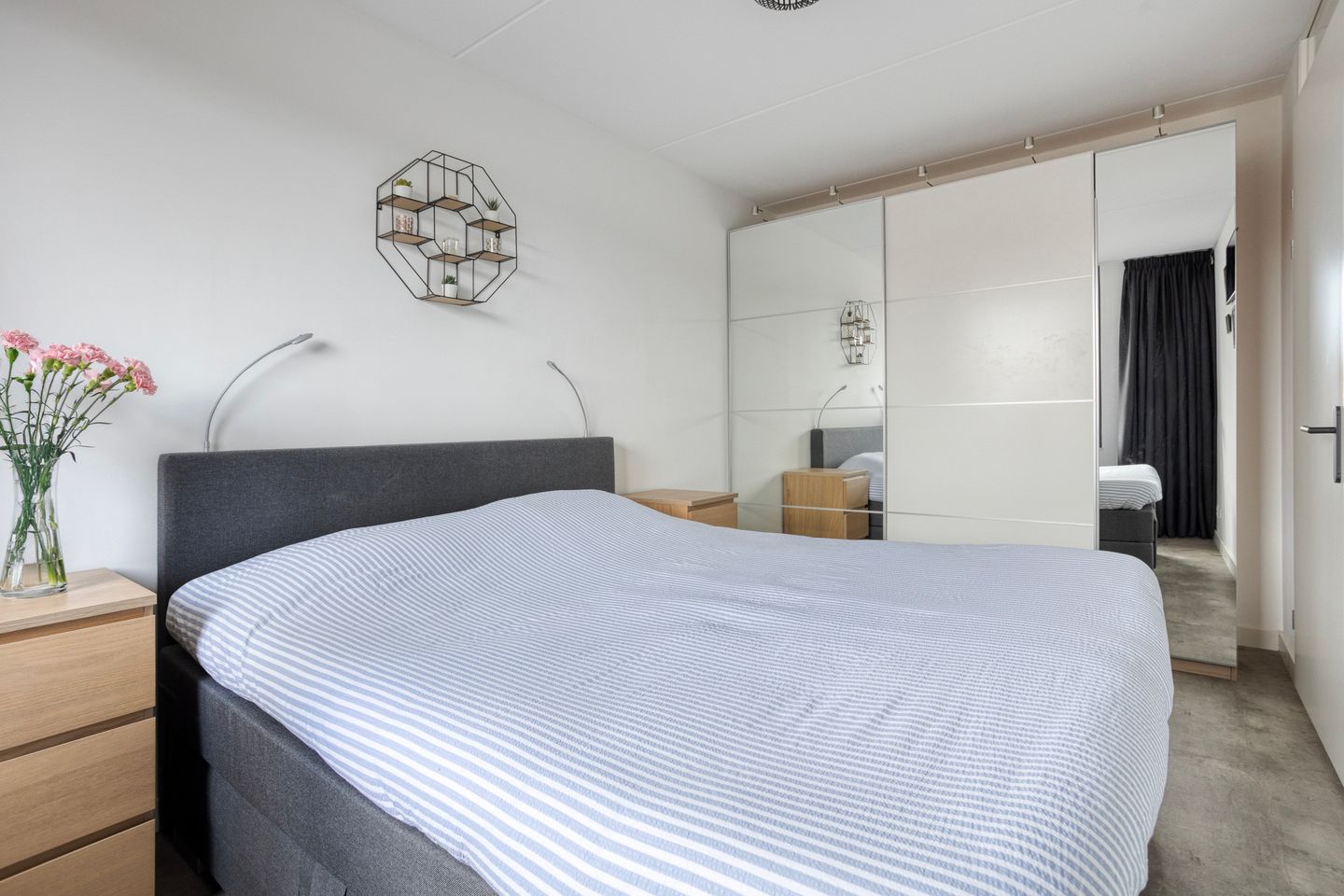 Photo 25 of Veenraden 27