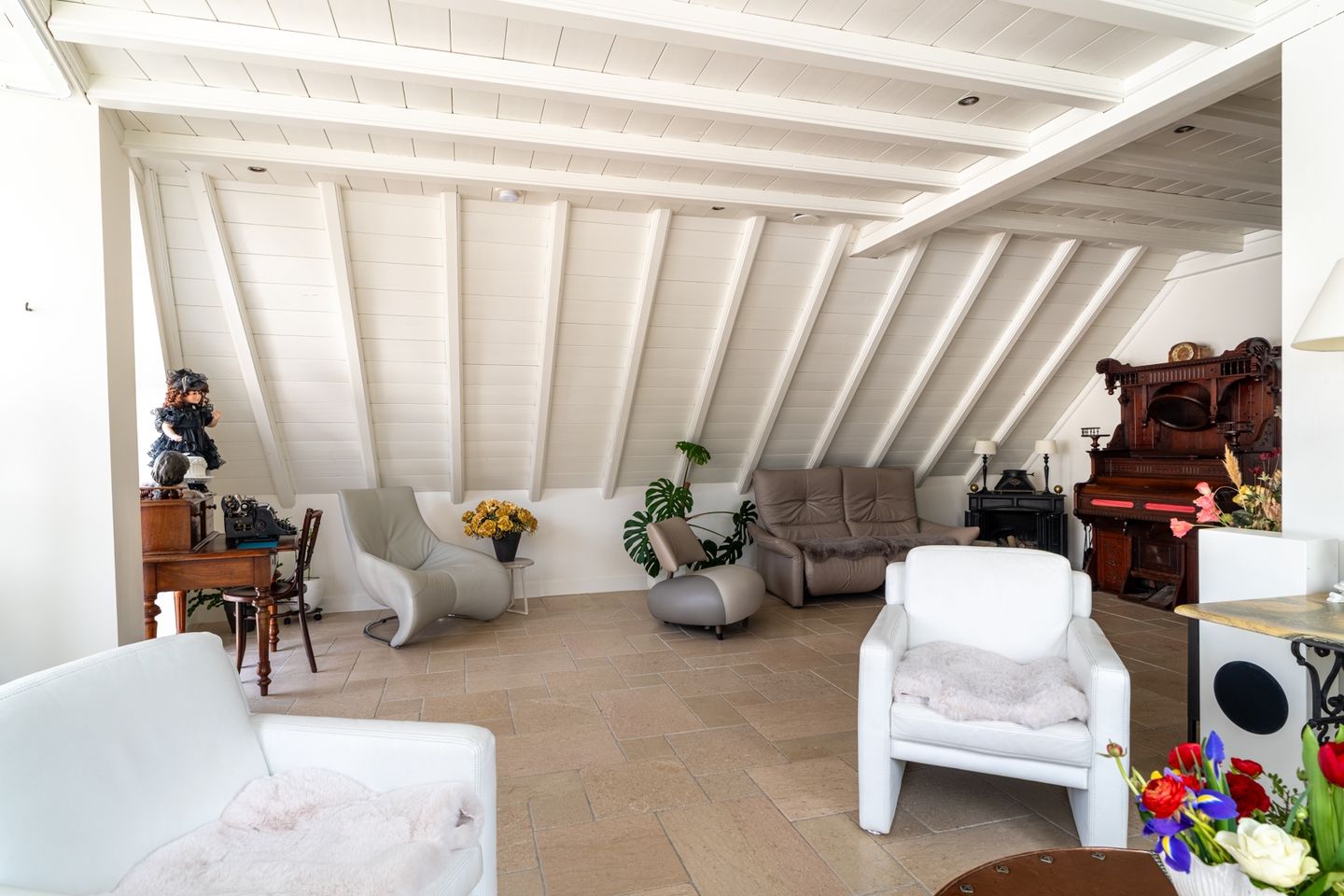 Foto 14 van Julianastraat 36