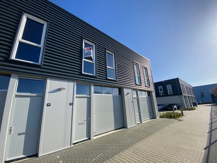 Pascallaan 24-P, Lelystad