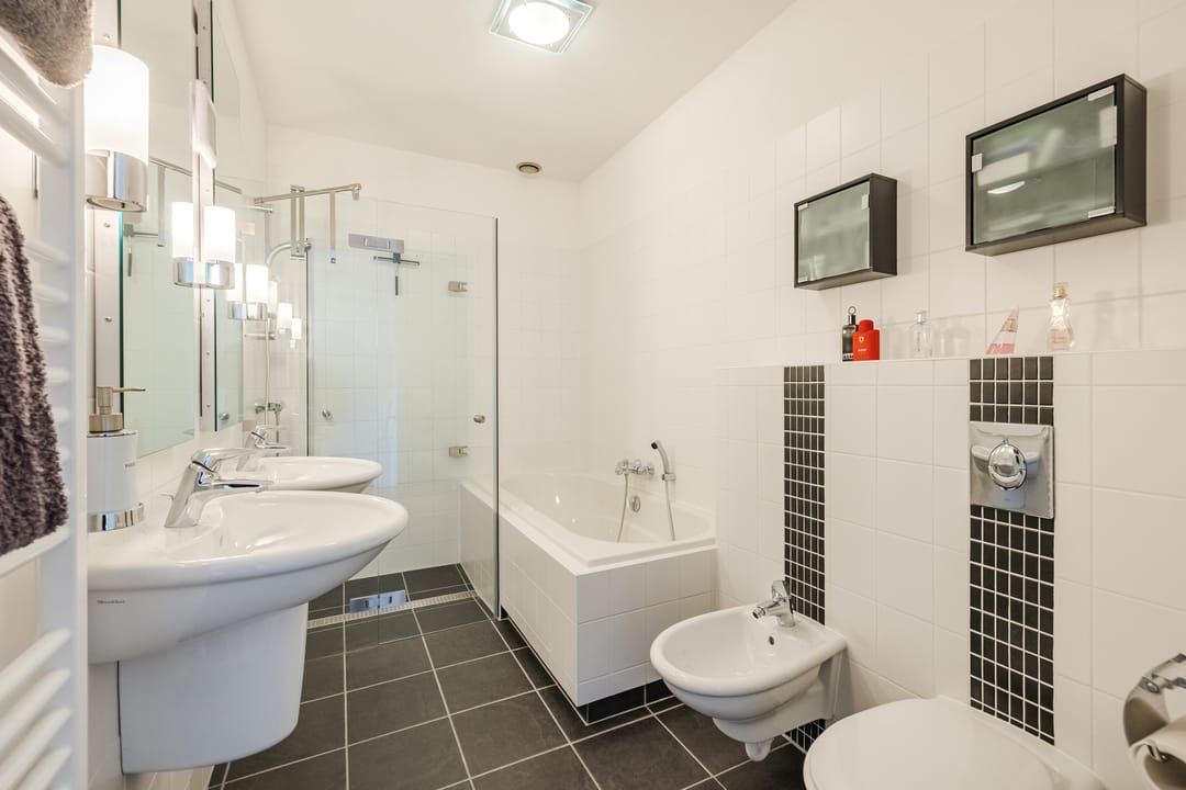 Photo 46 of Van Anhalt Dessaustraat 10