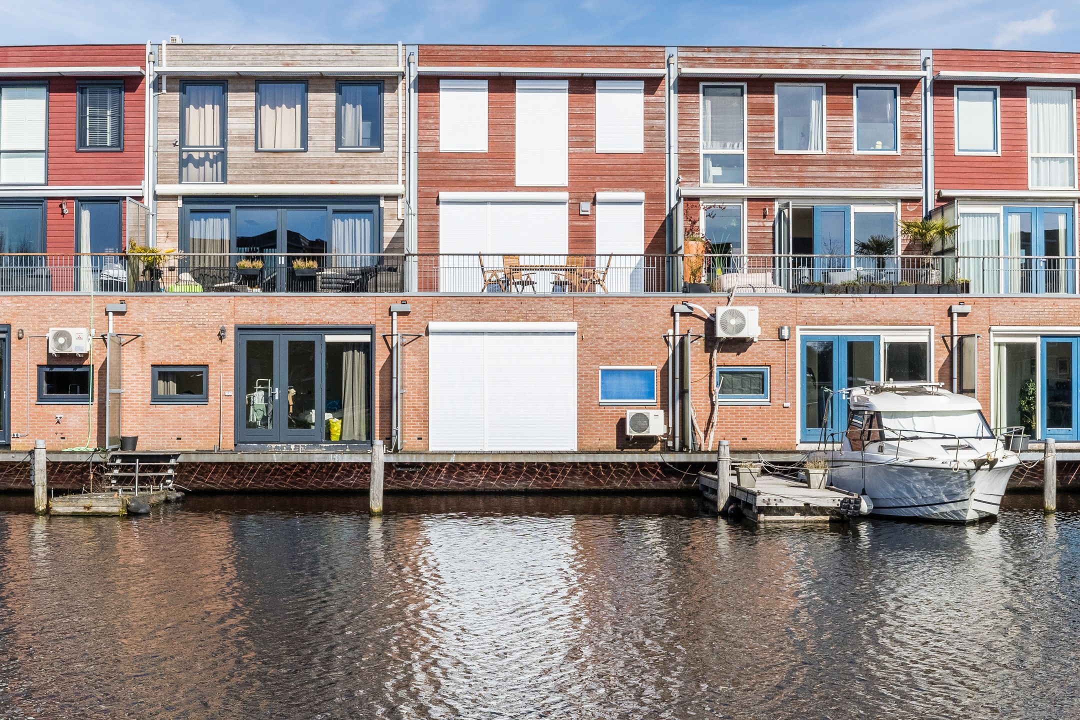 Photo 63 of Van Anhalt Dessaustraat 10