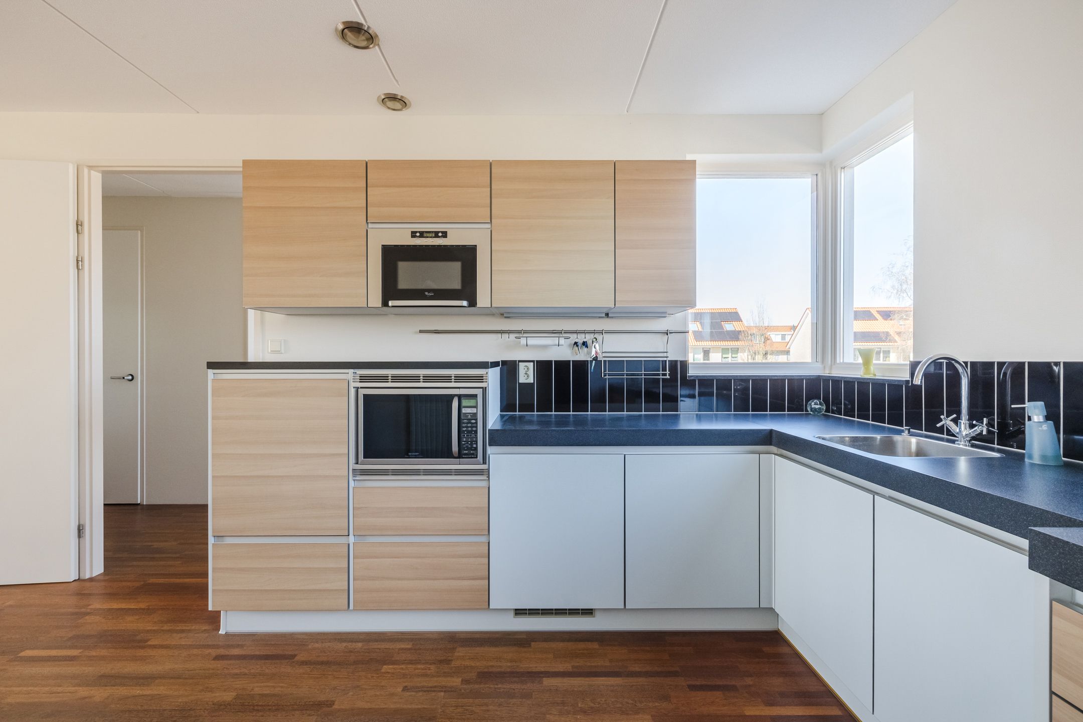 Photo 27 of Van Anhalt Dessaustraat 10