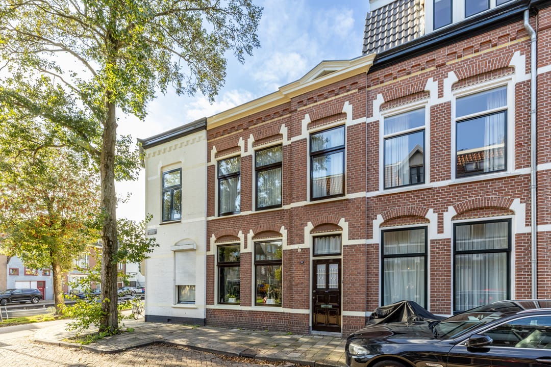 Foto 31 van Bilderdijkstraat 60