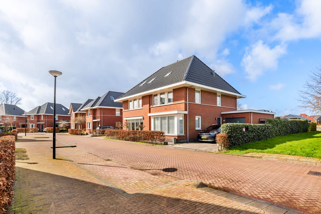 Photo 7 of Klaas Pluisterhof 11