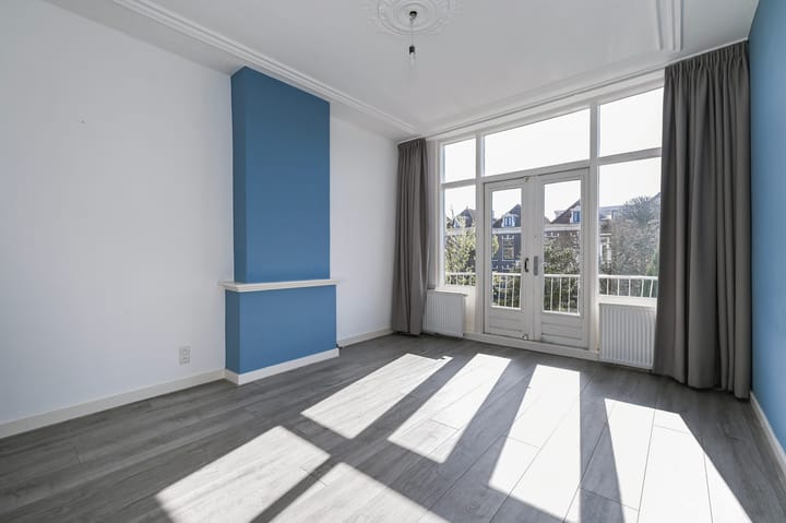 Photo 2 of Koninginnelaan 51-A