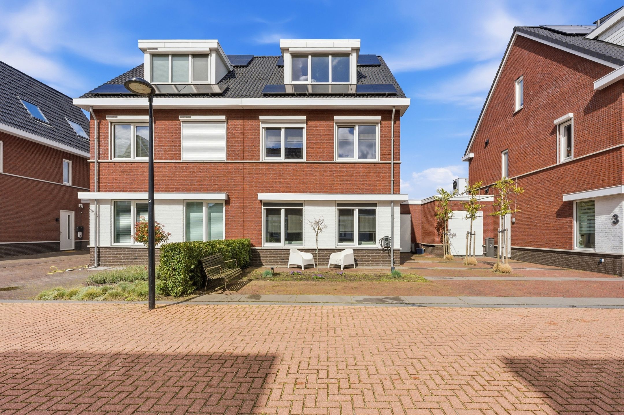 Foto 66 van Raapzaadhof 2-A