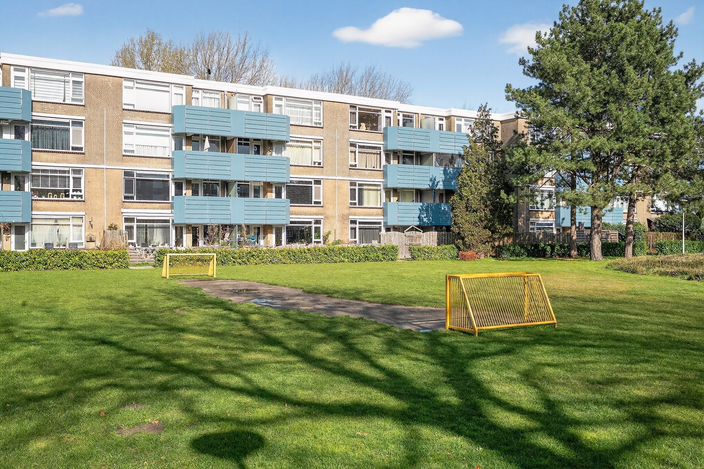 Photo 1 of Achtersteven 55