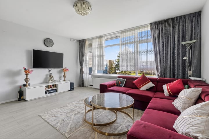 Photo 2 of Achtersteven 55