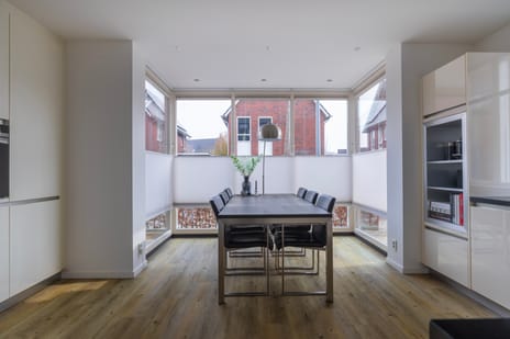 Aureus 105 secondary image