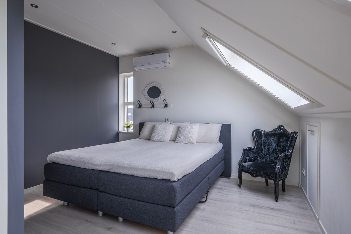 Foto 35 van Aureus 105