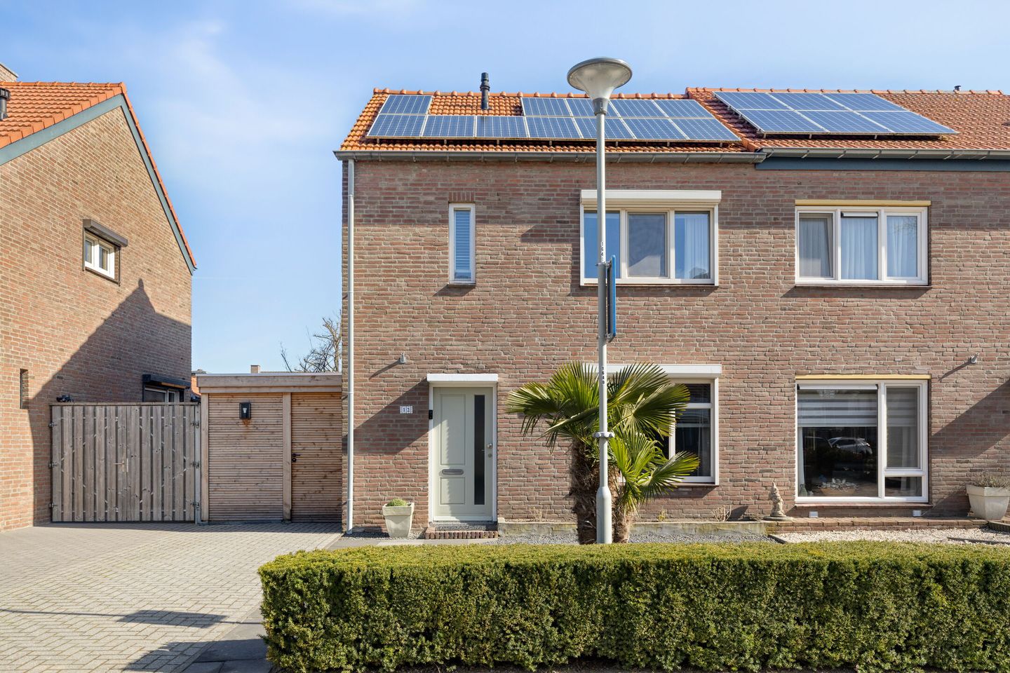 Foto 4 van van Megenstraat 12