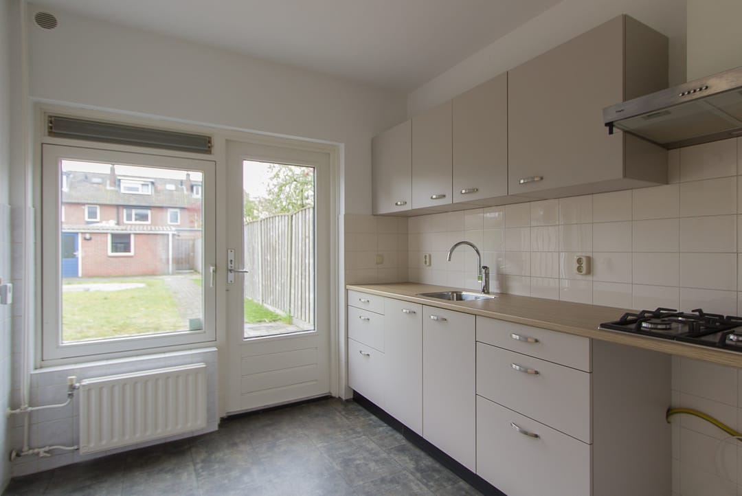 Photo 13 of Langendijkstraat 13