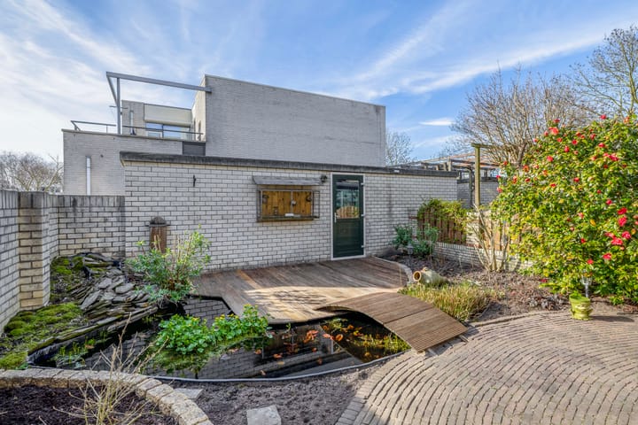 Photo 4 of Chico Mendesring 371