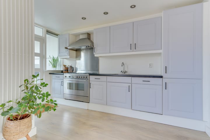 Photo 3 of Charles van der Nootstraat 17