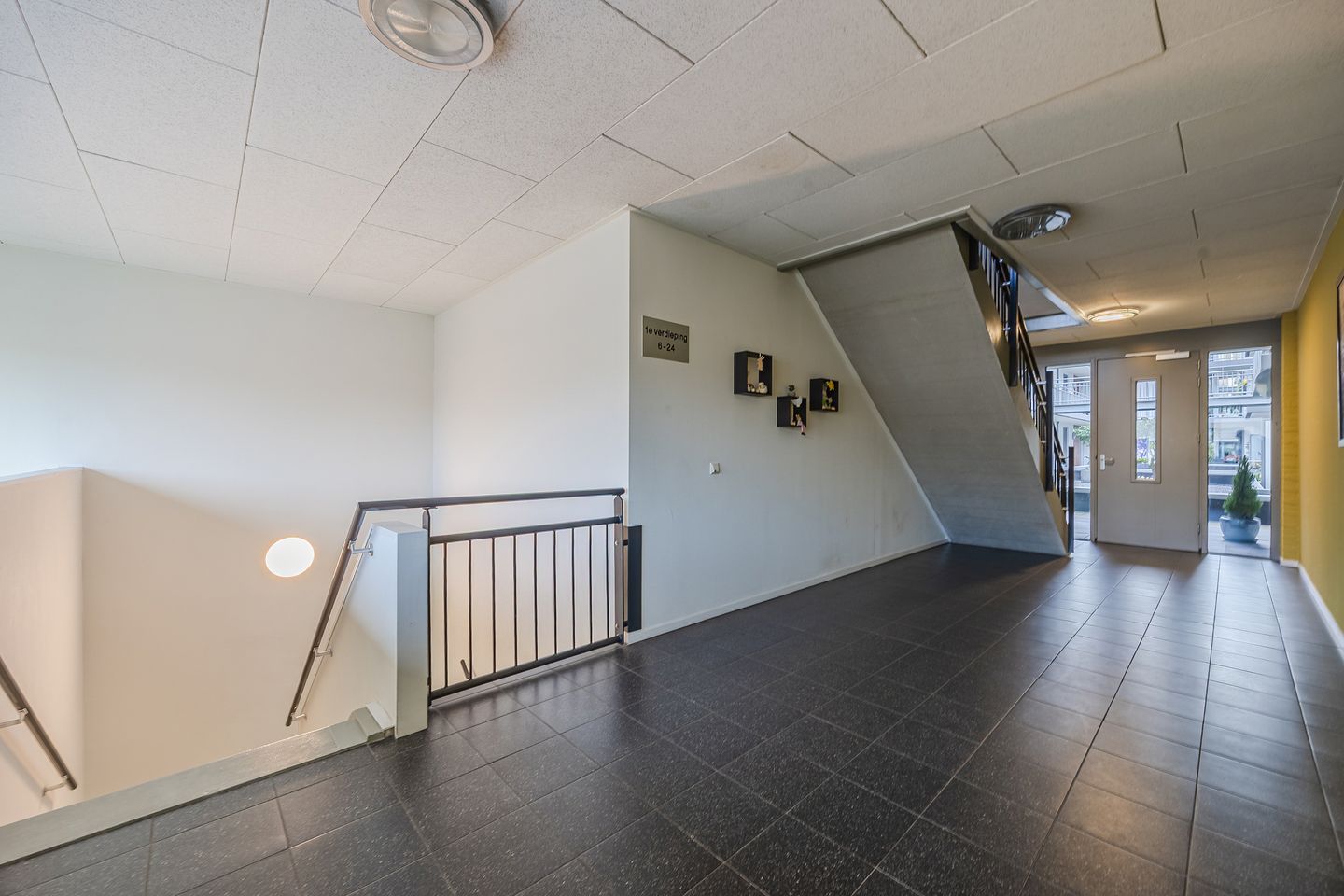 Photo 14 of Zandberg 22