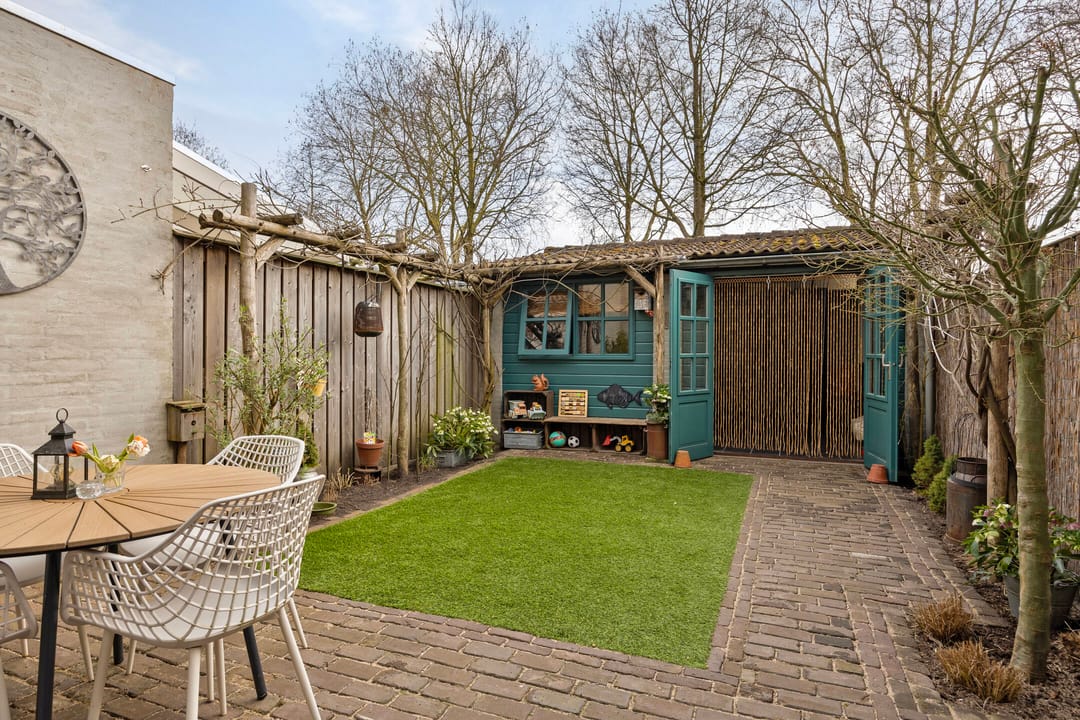 Photo 38 of Wingerd 61