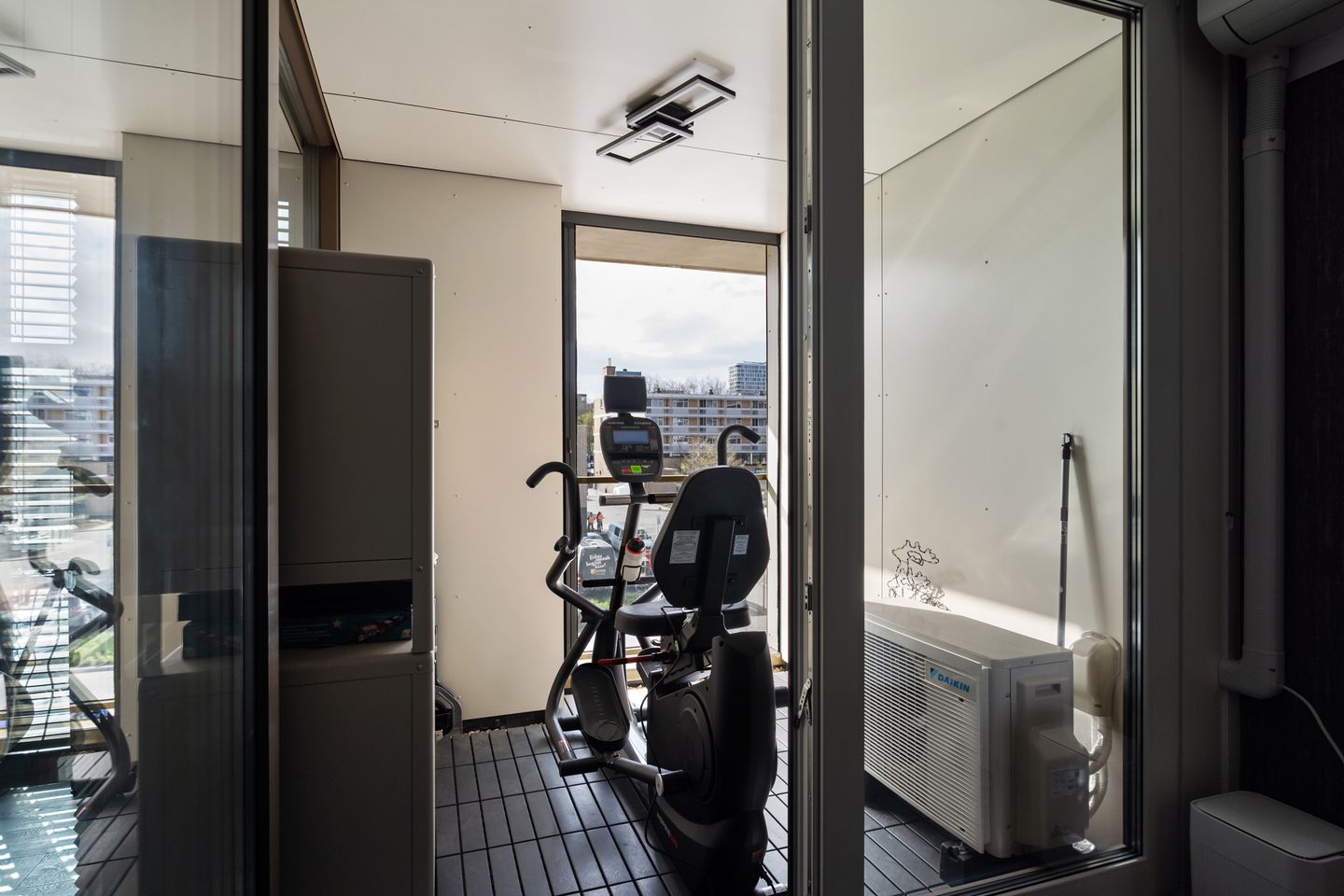 Foto 10 van Jaap van der Hoekplaats 68