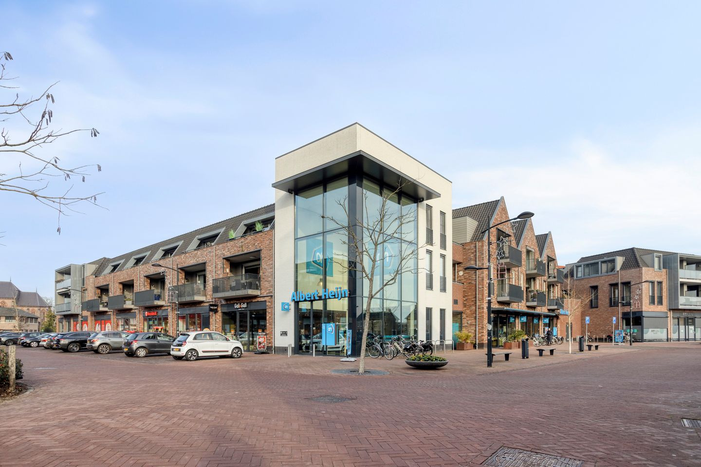 Photo 49 of Wingerd 61