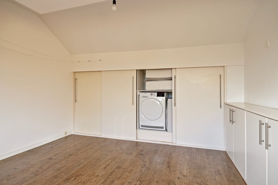 Photo 37 of Wingerd 61