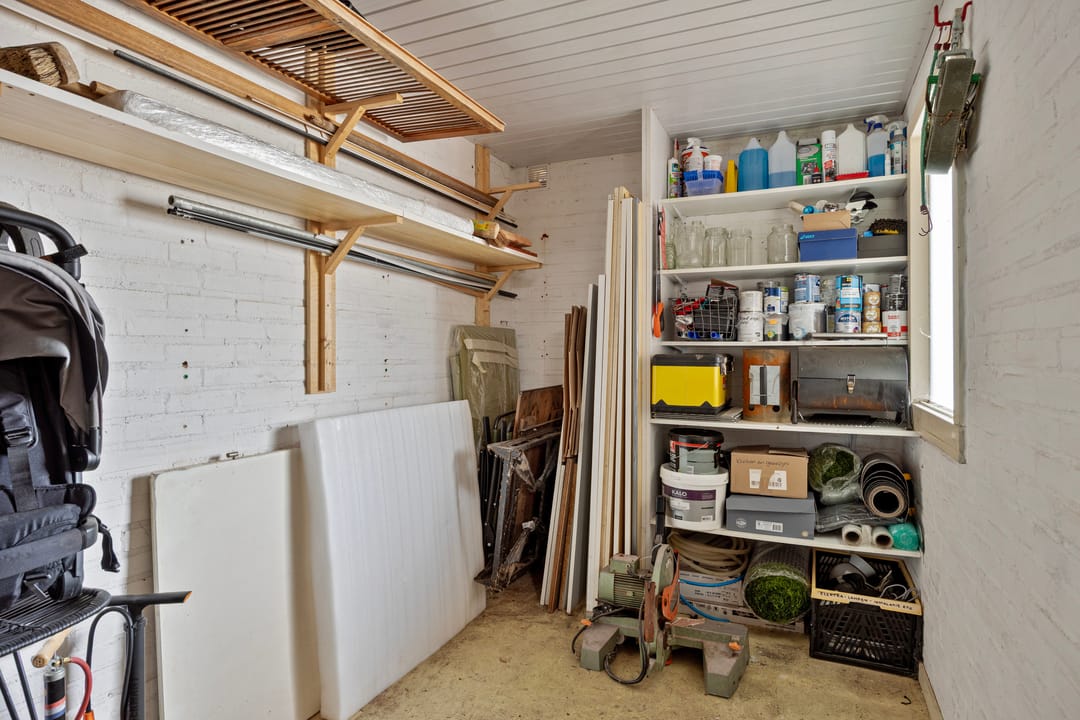 Photo 43 of Wingerd 61