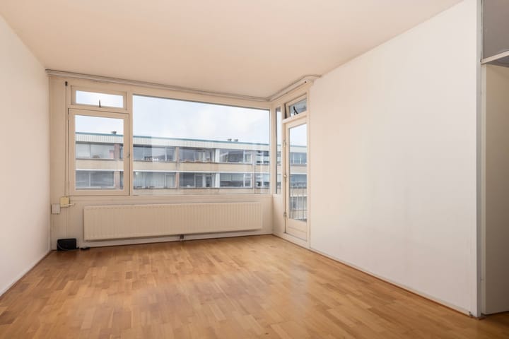 Photo 2 of Wichard van Pontlaan 74